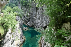 vecchia strada valcellina, ponte tibetano di Barcis, escursione facile Friuli